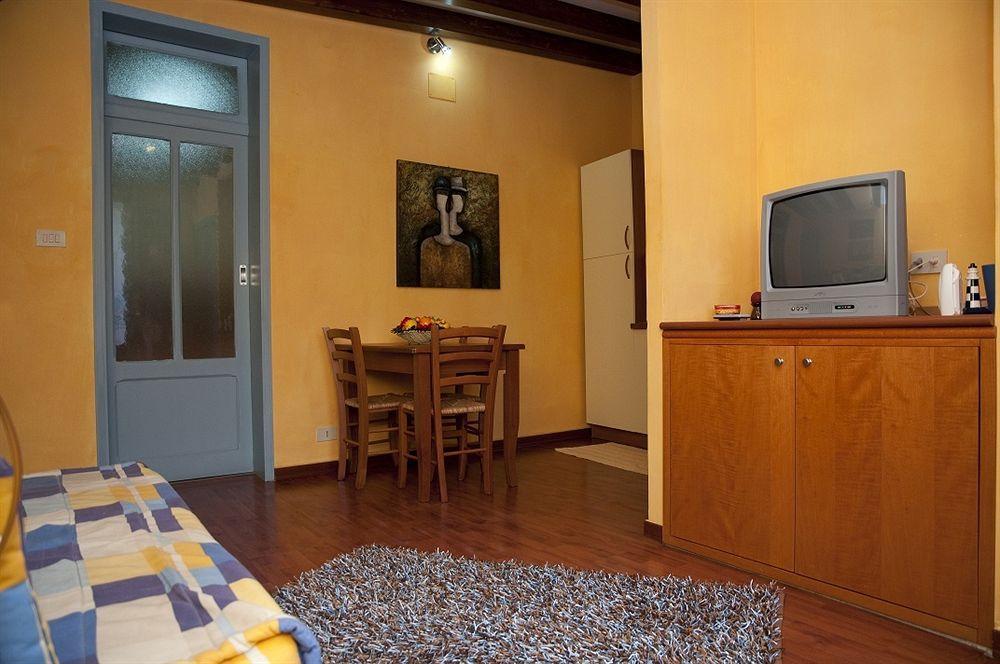 Trapani Tourism Apartments Екстер'єр фото