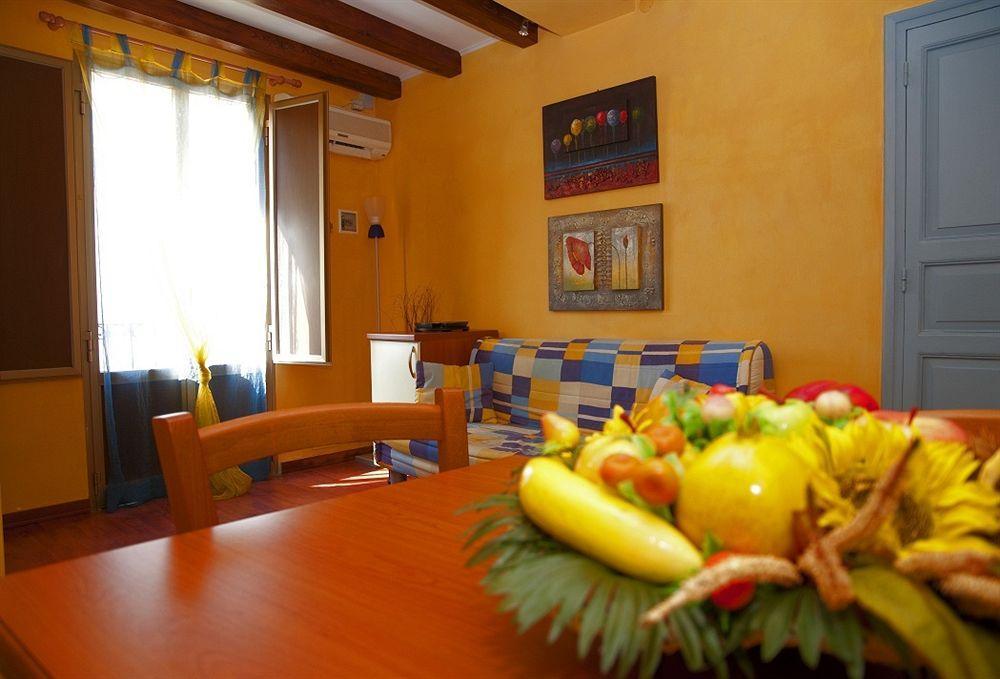Trapani Tourism Apartments Екстер'єр фото